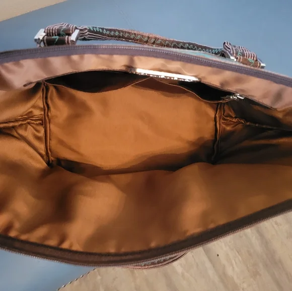 NWOT Banda Bags Tote Bag Brown, Pink and Green - Picture 8 of 8